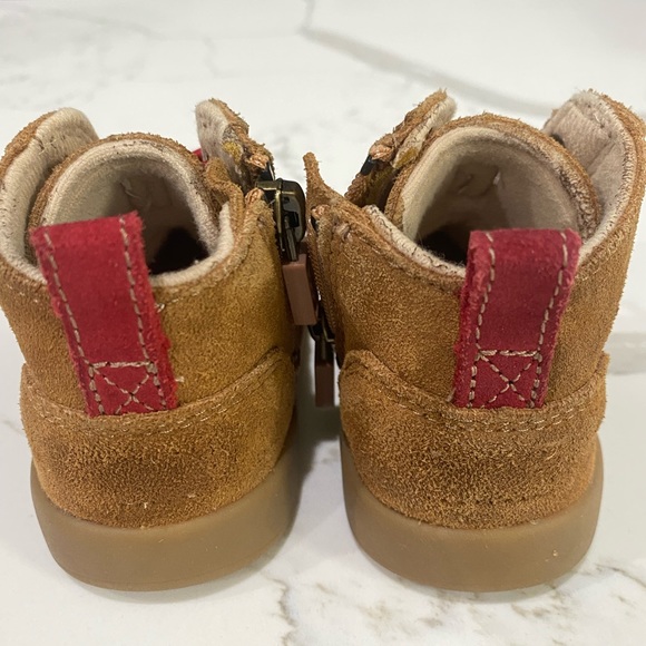UGG Kristan chukka boots toddler size 2/3 - Picture 4 of 7